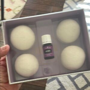 Organic wool premium dryer balls with lavender essential oil